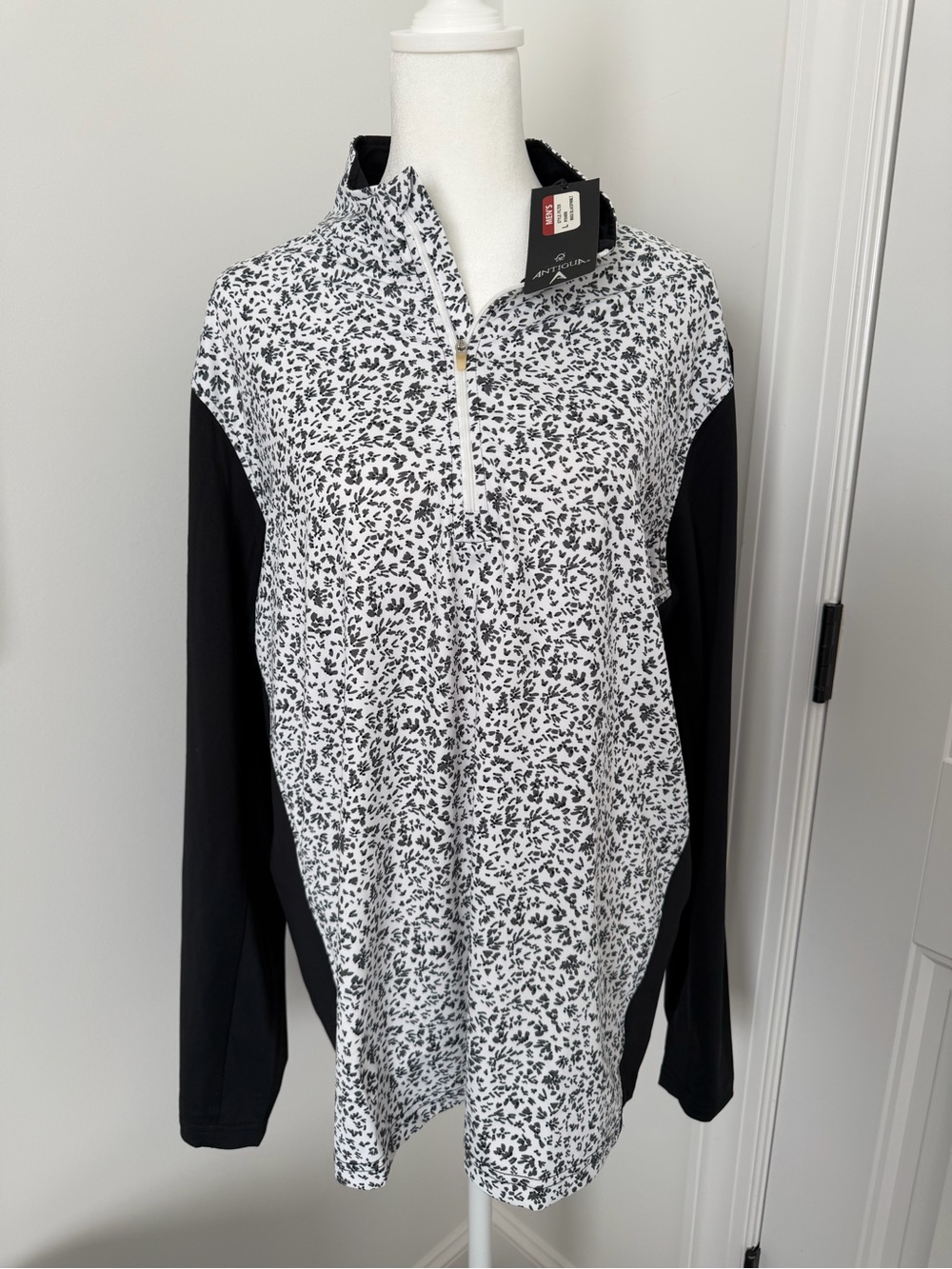 Antigua Men’s Black & White Printed Quarter-Zip Pullover - NWT